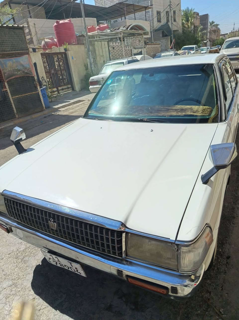 سيدان • مديل ١٩٨٩ • رقم بغداد