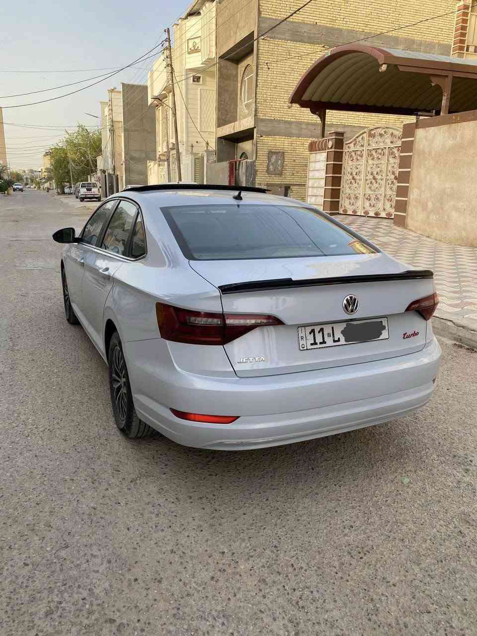 للبيع فولكسواكن جيتا 2019
رقم بغداد تحویل مباشر
السعر (130) ورقه
مودیل ۲۰۱۹

لون مميز (سموكي)

حادث جاملغ وبنيد فقط 

المحرك: ٤ سلندر تيربو 1.4

کیر ۸ نمر

المواصفات:

بصمة ابواب وتشغيل

هاند بريك بصمة

اوتو ستوب

رادار امامي

نظام النقطة العمياء (رادار جانبي)

رادار خلفي

تدفئة كشنات

كشنات جلد

بانوراما

ماشيه 150 الف كيلو 
مكان السياره( النجف الاشرف )
للاستفسار ***********
