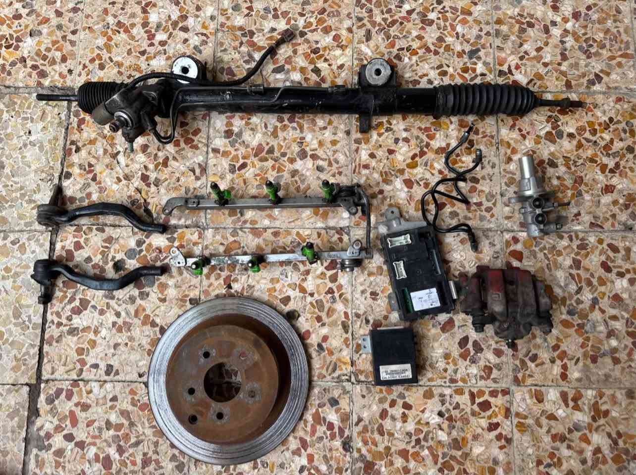 قطع غيار انفنتي • FX35 QX50 • موديل ٢٠٠٩