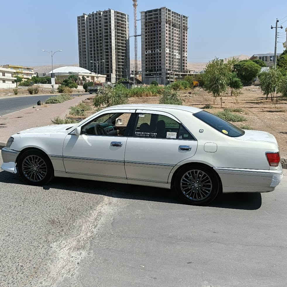 مەلیکە بۆ فرۆشتن 
موس
٢ دوگمە 
بەس شوێن موسەکانی بۆیاخە 
چوارویلی ئەڤەلۆنی لەژێرە 
مۆدێلی : ٢٠٠٣

دەعمێکی پێشی هەیە بەس پارەچەی بیلادی لە ڕەنگی خۆی خراوەتە سەری 
گێڕو مەکیتەی بەشەرت 
تازە پێشی داگیراوە 

٣٤ گەڵاو مەعمەلەیەکی کەم 
***********  / ***********

( تکایە گەرمشتەری نیت سەرمان مەئێشێنە) 
(جوابی کۆمێنت نادەمەوە ) السليمانية, العراق

