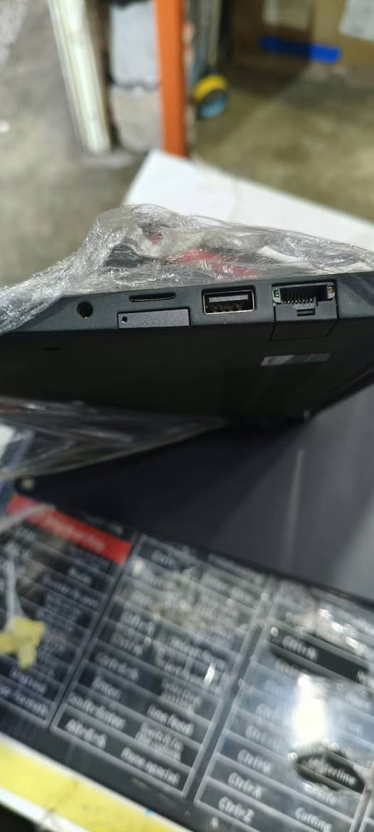 ديل Latitude 5300 • i5 الجيل ٨ • ٢٥٦GB SSD