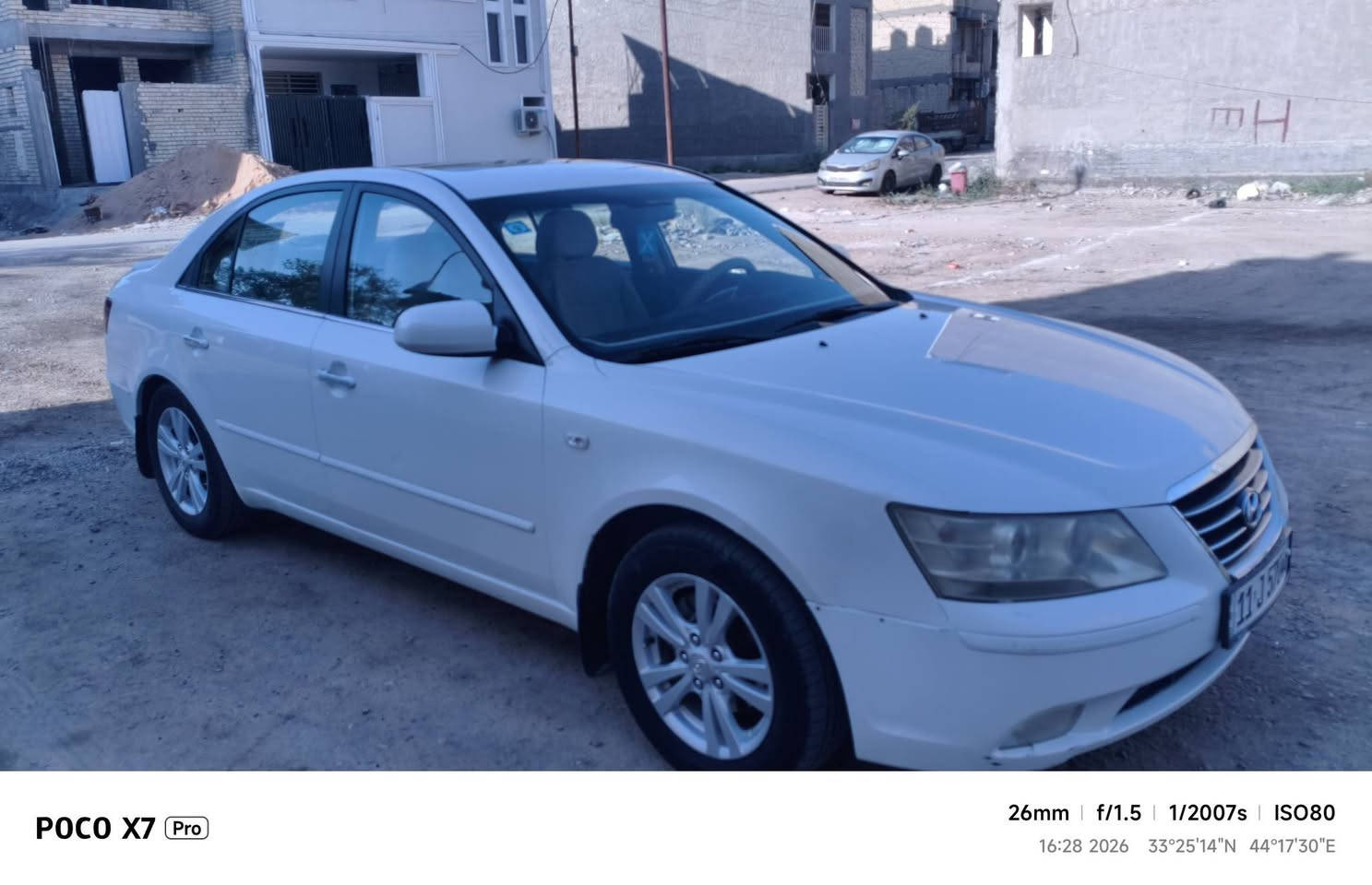 السلام عليكم 
سوناتا خليجي موديل ٢٠٠٩

سيارة حلوة وجاهزة بيهه قطعتين فقط 

محرك ٢٠٠٠ 

تخم تاير جديد 

فتحه سقف 

حساسات رجوع خلفيه 

رقم جديد تريد تحويل مباشر ثاني يوم

السعر 115$

تواصل *********** واتساب

مكان بغداد التاجي
