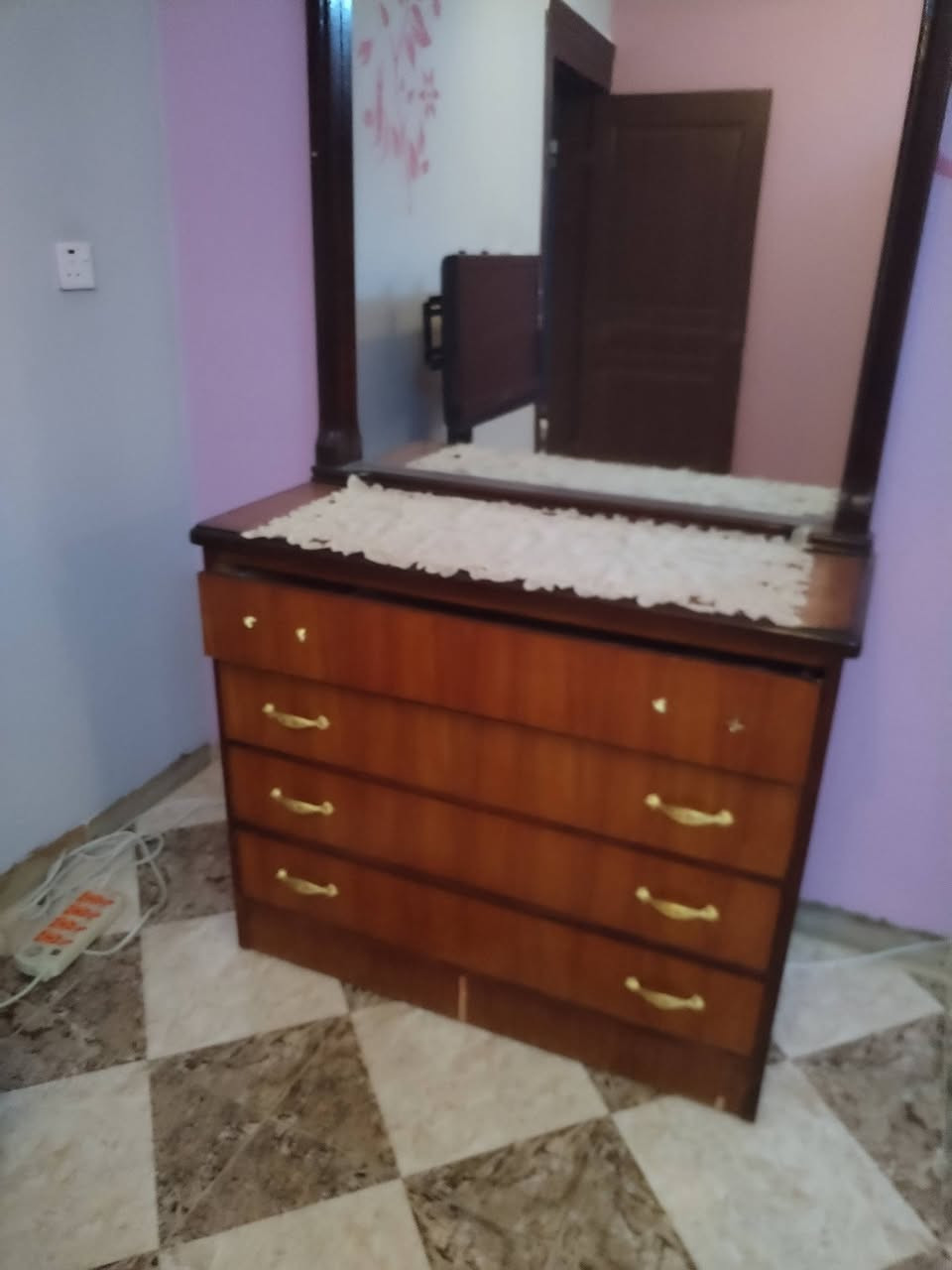 غرفة نوم • صاج • عراقي أصلي
