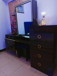 غرفه تركيه • نضافه ١٠٠٪ • خشب درجه اولى