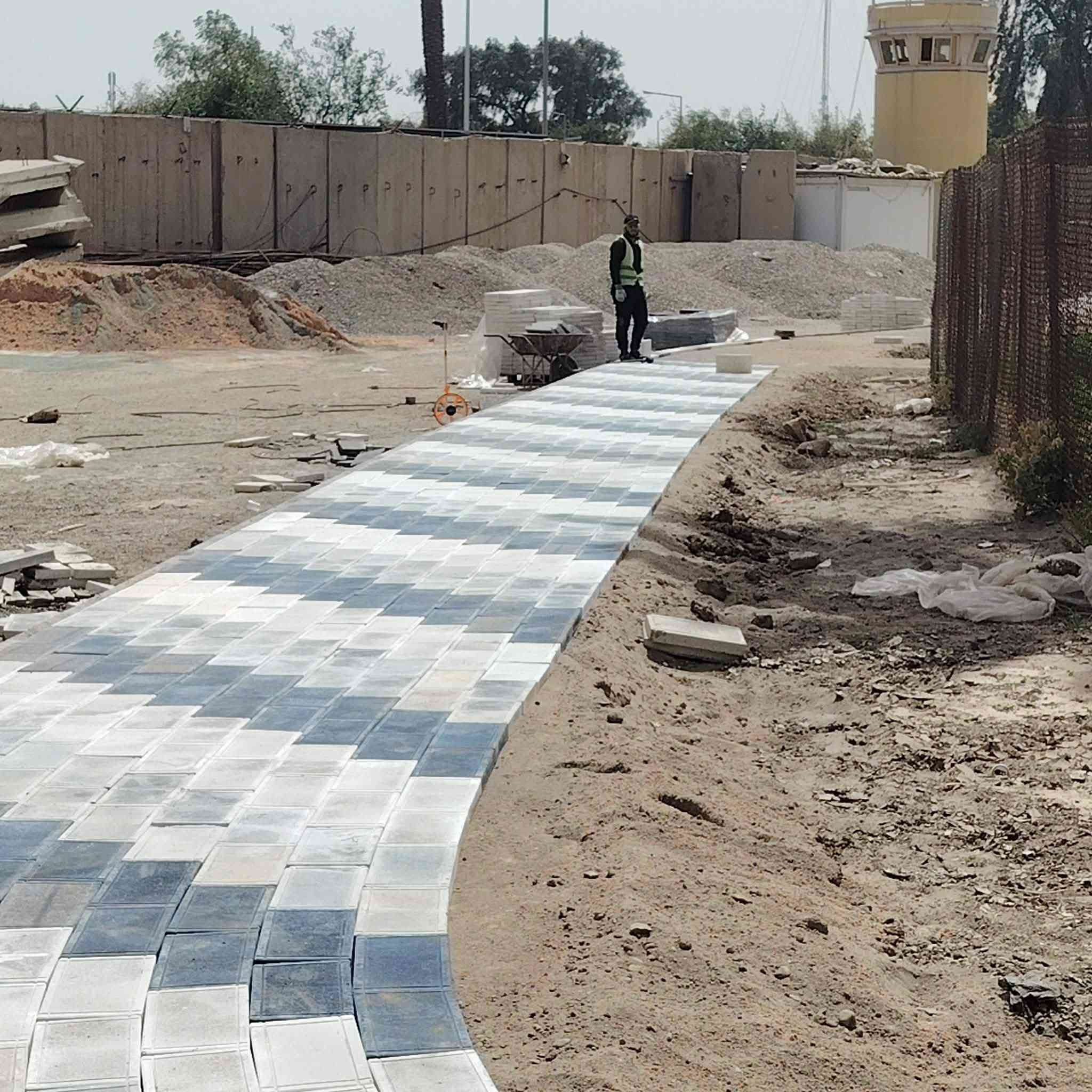 سلام عليكم
عمل انواع المقرنص، والمرمر، والبورسلين، والساقيه
والكربستون ،والبازلت
والرصيف كل شي
يخص عمل الشوارع
والحدائق والدوائر
والمدارس )
​الخدمات الرئيسية المقدمة:
​عمل جميع أنواع المقرنص (الزخارف المعمارية).
​عمل الساقية (نوافير أو ميزات مائية).
​عمل الكربستون (أحجار الرصيف/الحافة).
​أعمال المرمر (الرخام).
​أعمال البورسلين.
​أعمال البازلت.
​عمل الكابات (عناصر التشطيب المعماري).
​ضمان الجودة والالتزام:
​شغل درجة أولى.
​شرط التسليم لمهندس.
​الأمانة في العمل.
​مناطق العمل:
​بغداد وجميع المحافظات.
​للتواصل والاستفسار
​أرقام الهاتف (جميع الأرقام فعالة)
***********
***********
​
​
​نتمنى لكم كل التوفيق والنجاح في أعمالكم!
