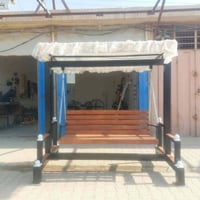 مرجوحة 3 مقاعد للبيع شغل درجة اولى حديد ثقيل  العنوان / النهروان / الس...