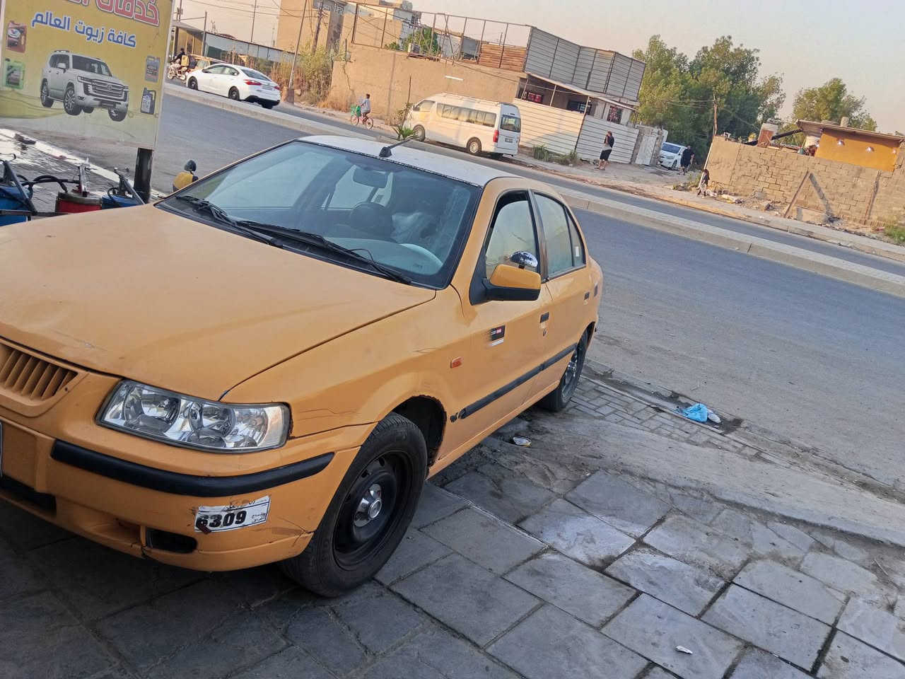 سلام عليكم سمند ناطقه موديل 2011 جاهزه مكينه تبريد خير من الله مصبوغه احزام بدون حادث مكان بغداد السعر 29 وبيهه مجال الاتصال ***********
