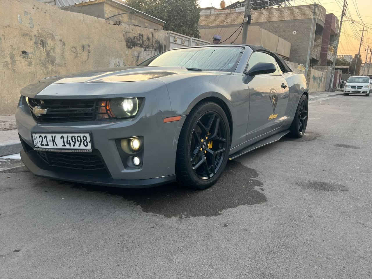 للبيع فقط كمارو موديل 2013
كير مكينه حدادية تبريد كله جديد 
لون سمنتي أصل كير اوتو 
سنوية بااسمي هزة جديده
مكفولة من ضربة السعر 67 
مكاني بغداد شهداء البياع 
لاتصال ***********
