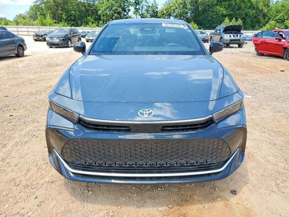 مزاد الاثنين\\\ 2026 TOYOTA CROWN XLE
♦️️  تاريخ المزاد 2026/9/14
♦️️ الضرر : موضح بالصور 
♦️️ السعر : حسب المزايدة
♦️ الوقت : الحضور الساعة الرابعة مساءا
♦️
⚠️ علما هذا نموذج بسيط من السيارات التي تعرض في المزاد
🏢 وكيل شركة البلداوي الوكيل المعتمد لشركة كوبارت في العراق 
📍 عنوان الشركة:- المحاويل شارع حله /بغداد العام مقابل جامع الامام علي (عليه السلام )
🔸️ للاستفسار الاتصال بالارقام التالية :-
☎️ - -*********** -*********** -
🛑 رقم الشكاوي: *********** واتساب 
⏰ اوقات العمل
يكون الدوام طيلة ايام الاسبوع عدا ( السبت والاحد ) عطلة المزاد 
🧑‍💻 يبدا العمل من الساعة 3:30  ظهرا 🕑 حتى الساعة ال10 مساء 🕙
🙋 نتشرف بزيارتكم لمركز عيون بغداد لمزادات السيارات الامريكية 
#عيون_بغداد
#_لمزادات_السيارات_الاميركية #وكيل_شركة_البلداوي
#الوكيل_المعتمد_لشركة_كوبارت_في_العراق
#استيراد #معارض_السيارات #فتح_حاويات #معارض #مزادات  #وارد_امريكي #سيارات #معارض_الرياض #العراق #الامارات  #الاردن #مشاهير_تيك_تو

نص مكتوب في الصور:
- 62700196