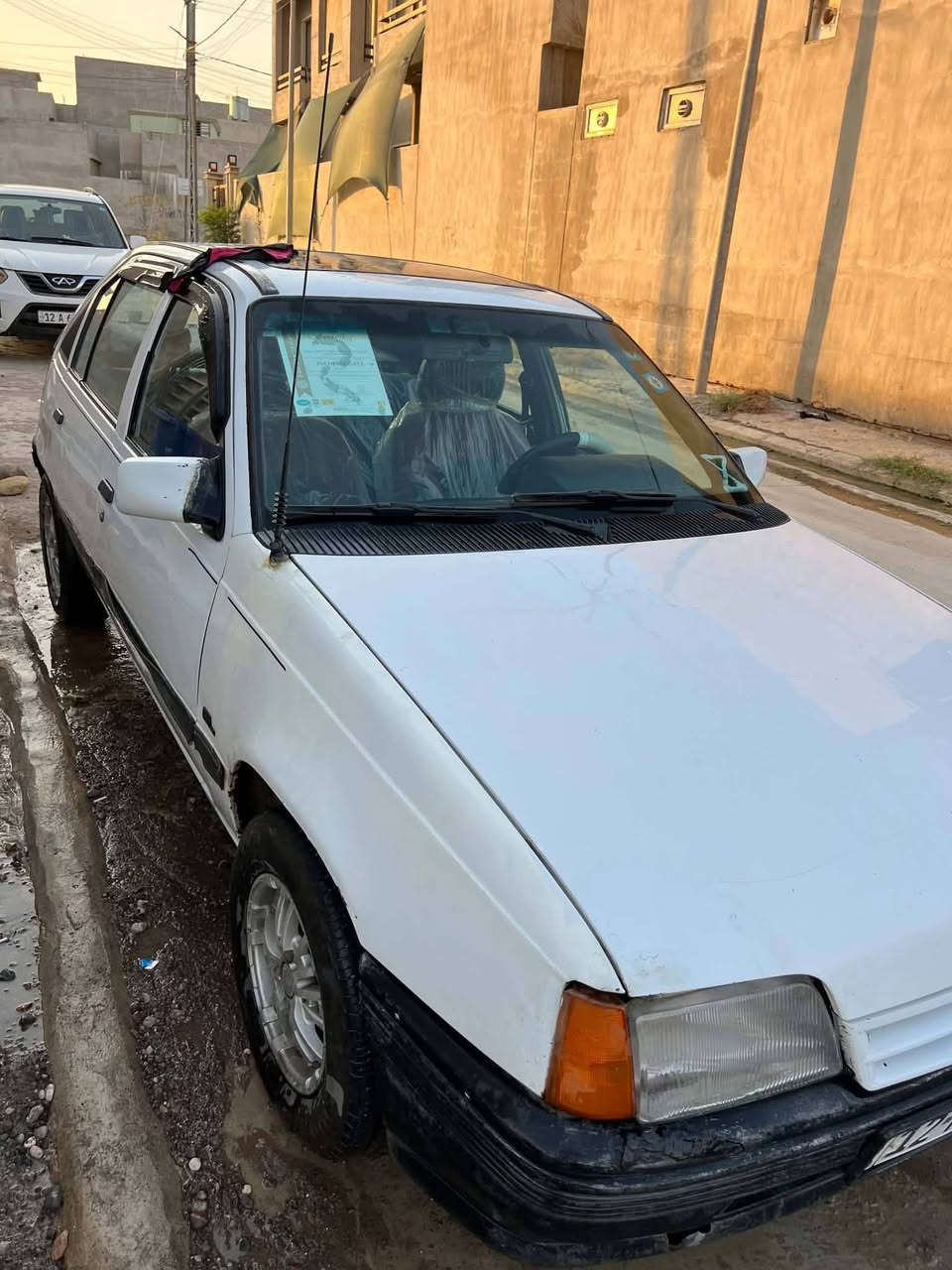 لكاديت للبيع موديل ٩٠ رقم هزة جديد بسم صاحبه رقم نينوى السيارة المكينة تصرف رقم صاحبه اشرعي ***********السعر ٢٦ بي مجال مكان السيارة موصل قوسيات ملاحظة مكلف بل نشر
