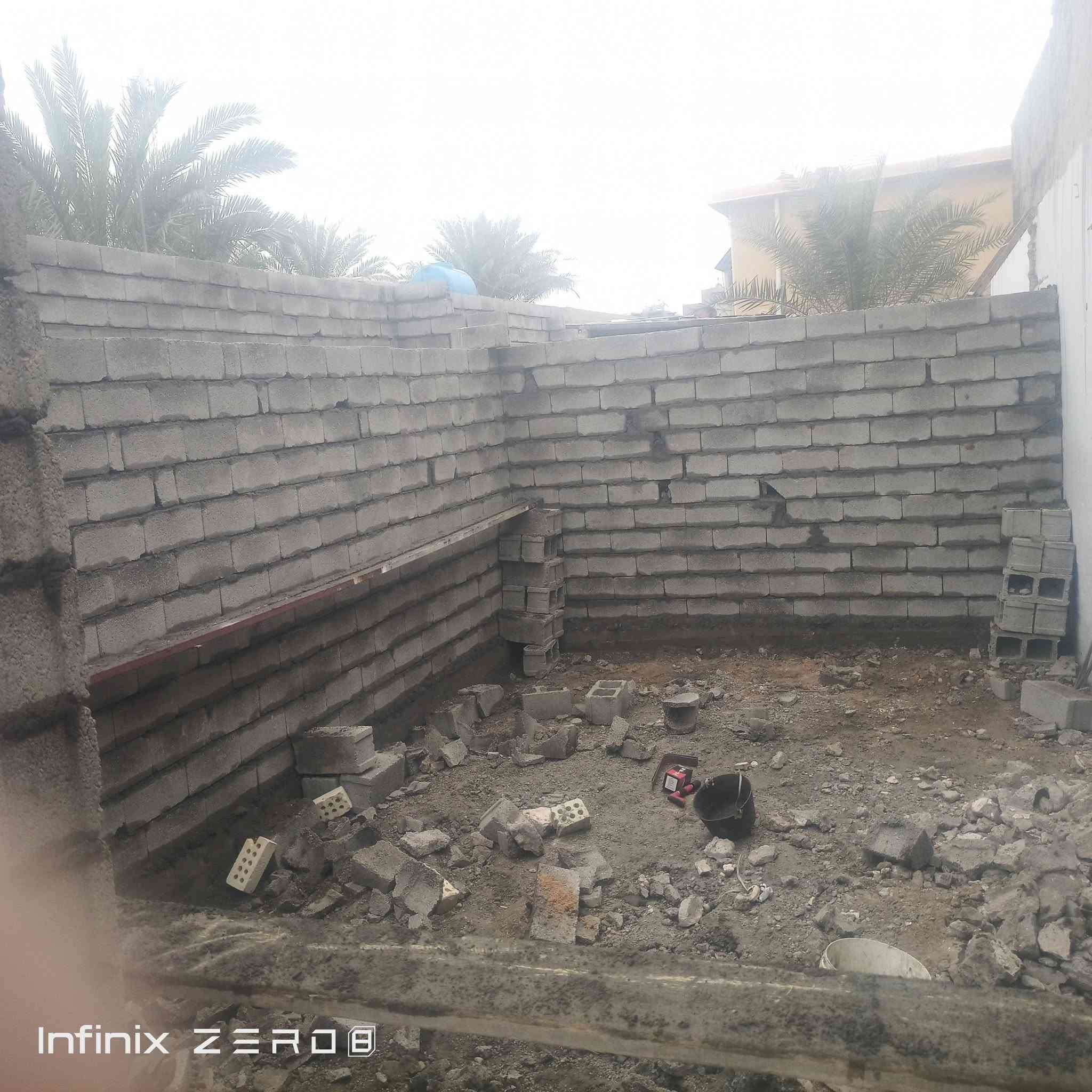 سلام عليكم خلفه بناء بلوك طابوك ***********//***********
