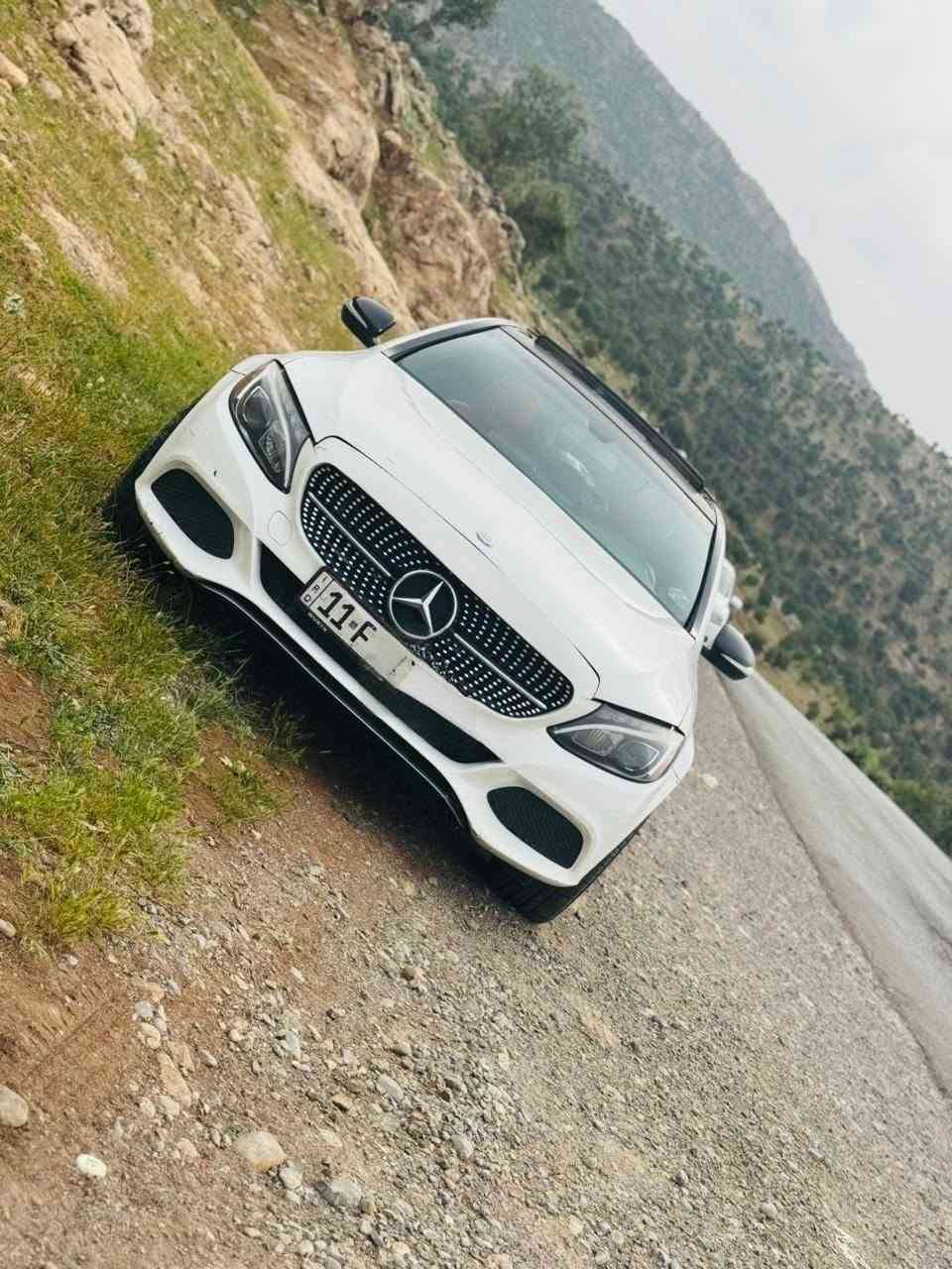 للبيع مارسيدس c300 موديل 15وارد امريكي حادثها فقط خلفي مال امريكا فول مواصفات المكينه مفتوحه مبدل بكنات غراض كله وكاله اصلي بيها حزام صبغ بدون حادث بدون ايرباك منظومه بانزين جديده اصلي وكاله تخم تاير
بصمه تشغيل
بصمه اربع بيبان 
شاشه 12انج جبيره أندرويد وكار بلي ونظام عطلات
دشبول الكتروني يدعم كار بلي 
بانوراما 
كشنات كهربائي 
داخل احمر 
سقف روز
اناره داخليه ودكتات محدث
دبل موس
تخم تاير ويل AMG
رقم بغداد شبه مميز بااسمي
اتصال ***********
السعر 160