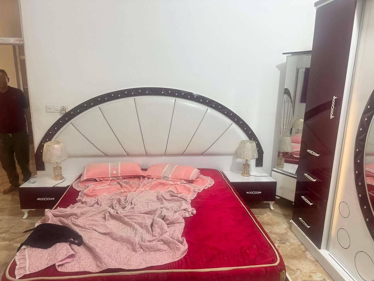 غرفه نوم للبيع  ديالى بعقوبه الساده استفسار اتصل
***********
