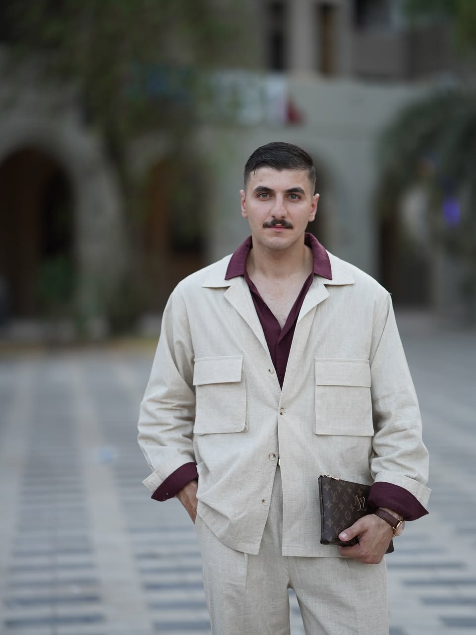 السوت متوفر قياسات M,L,XL,2XL
العنوان// الاسكندرية مجاور مصرف الطيف 
للتواصل//***********
خدمة توصيل جميع محافظات العراق 📍
#ازياء #ملابس #مشاهير #عرب
