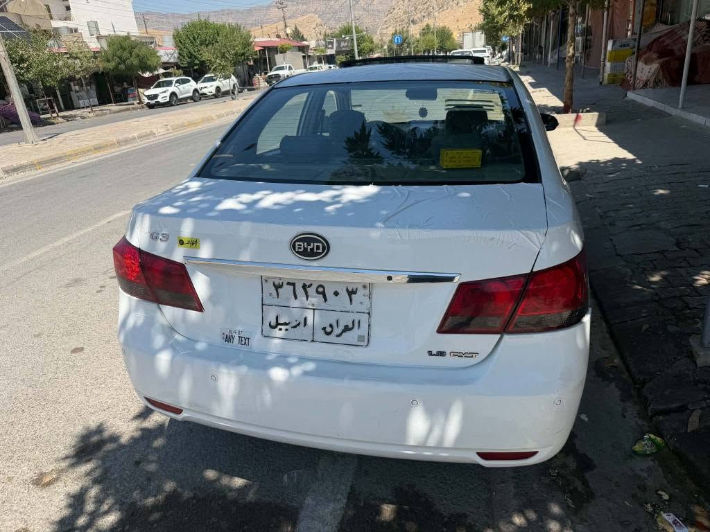 بیوادی مۆدێل 2014
کێرو مەکینەی بەشەرت
کارەبای هەمووی بە شەرت
قفل مەرکەزی
فول مواسەفات
سلاید بەسمە 
نه رمه ته زره ي هه يه
بێ بۆیاخ
رەقەم هەولێر
سەنەوی بەسەر چووە
هەزەو فەخسی نوێیە
کۆڕینەوە ئەکات بە کێر عادی
بە نەقدو قیستیش ئەی فرۆشێت
داوای 55 کەلاو مەئامەلەی لێ ئەکات 
تێل بۆ خاوەنەکەی بکەن

***********
*********** السليمانية, العراق
