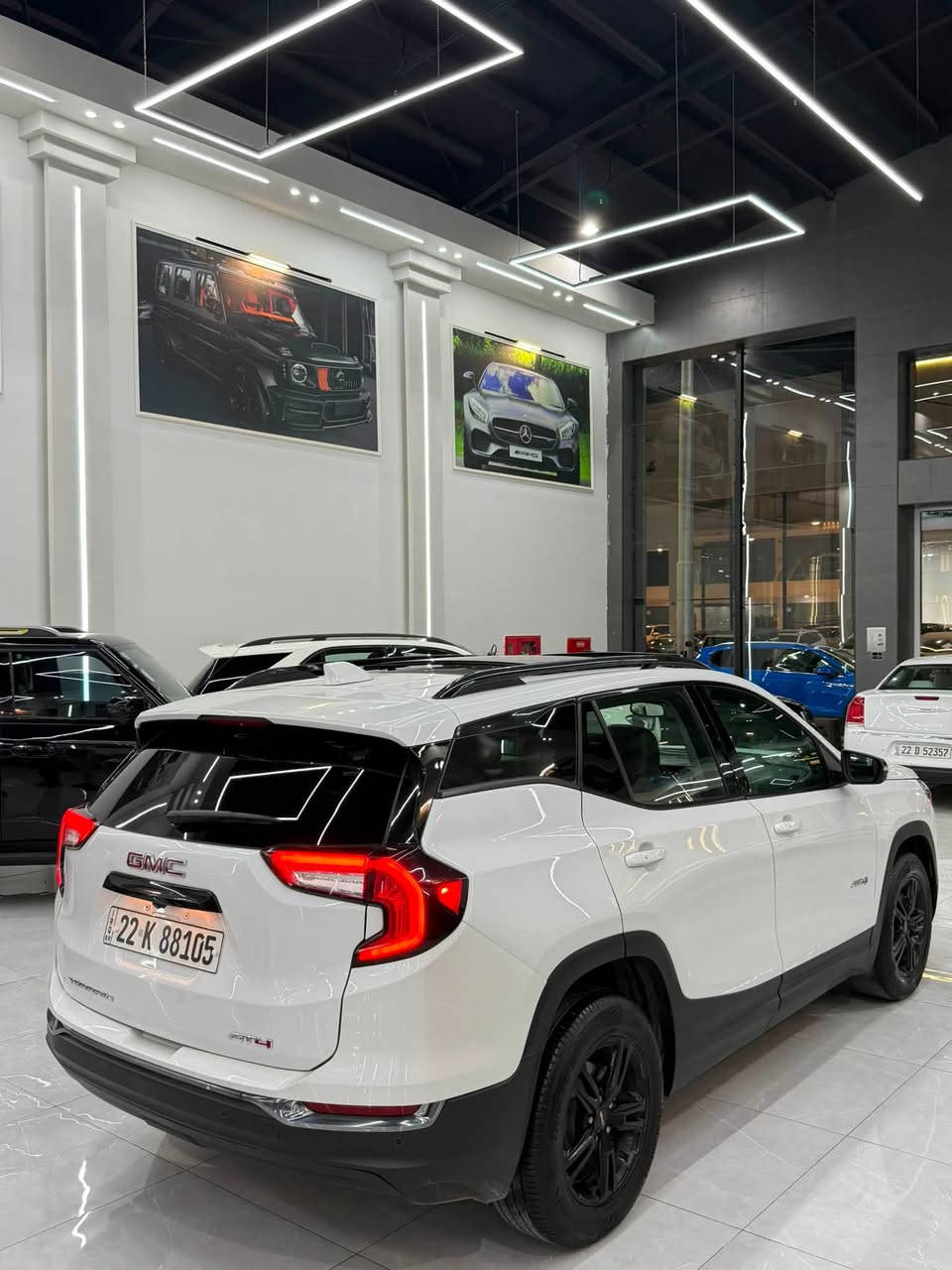 GMC teran AT4 فوول مواصفات 2022
مواصفات 

بانورما ✅

بصمة✅

داتاشو✅

شغال ✅

٥كاميرات✅

رادار ٣٦٠✅

كشن جلد✅

كشن هيتر✅

كشن كهربا✅

صندوق شفط✅

كشن خزن✅

كشن رادار ✅

دبل اكسل 4*4

ملاحضة نص بنيت صبغ ماشية ٦٠ الف مايل  

مكان سيارة اربيل ***********_

سعر ١٩٠ ورقة مجال بسيط
