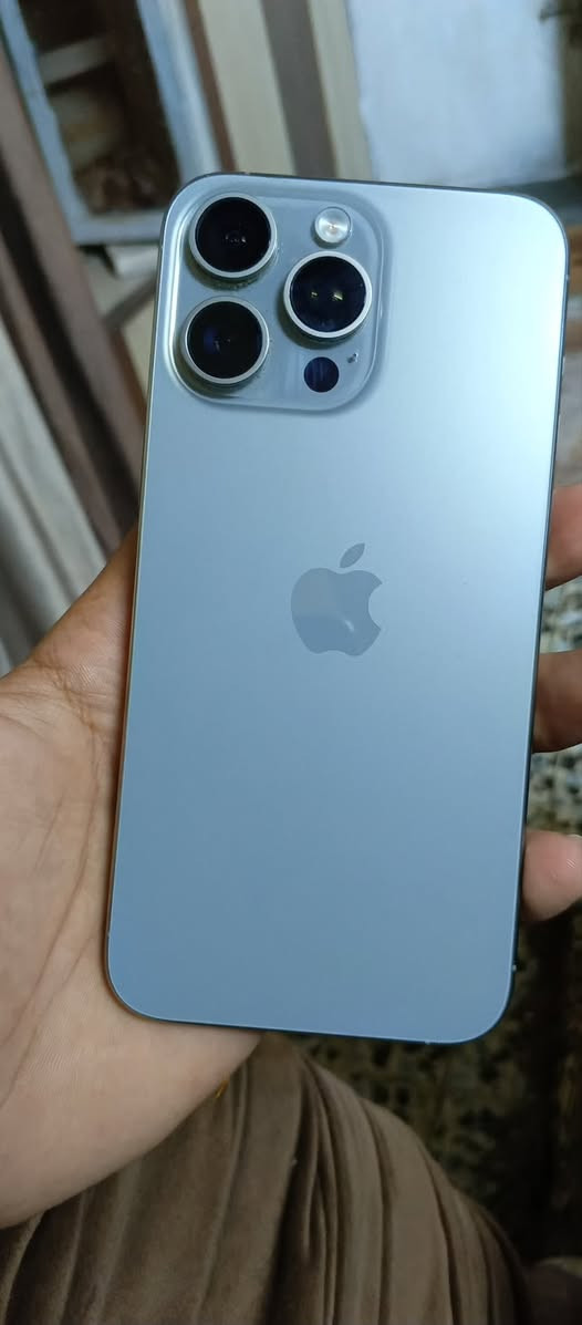 السلام عليكم

* ايفون 📲 15برو ماكس 

بي طخه مال سويج صغيره  بل شاصي ما تنشاف موضح بل صوره 

* بطاريه🔋87

* ذاكره 256 

* شرق اوسط عربي

* MU793AA/A 

*  كفالة عامه افحص وين ما تريد

* السعر /950 الف وبي مجال بسيط 

* العنوان / بغداد / الشعله الرحمانيه  

* للتوصل /***********
وتساب 🏗️🏗️🏗️🏗️🏗️
