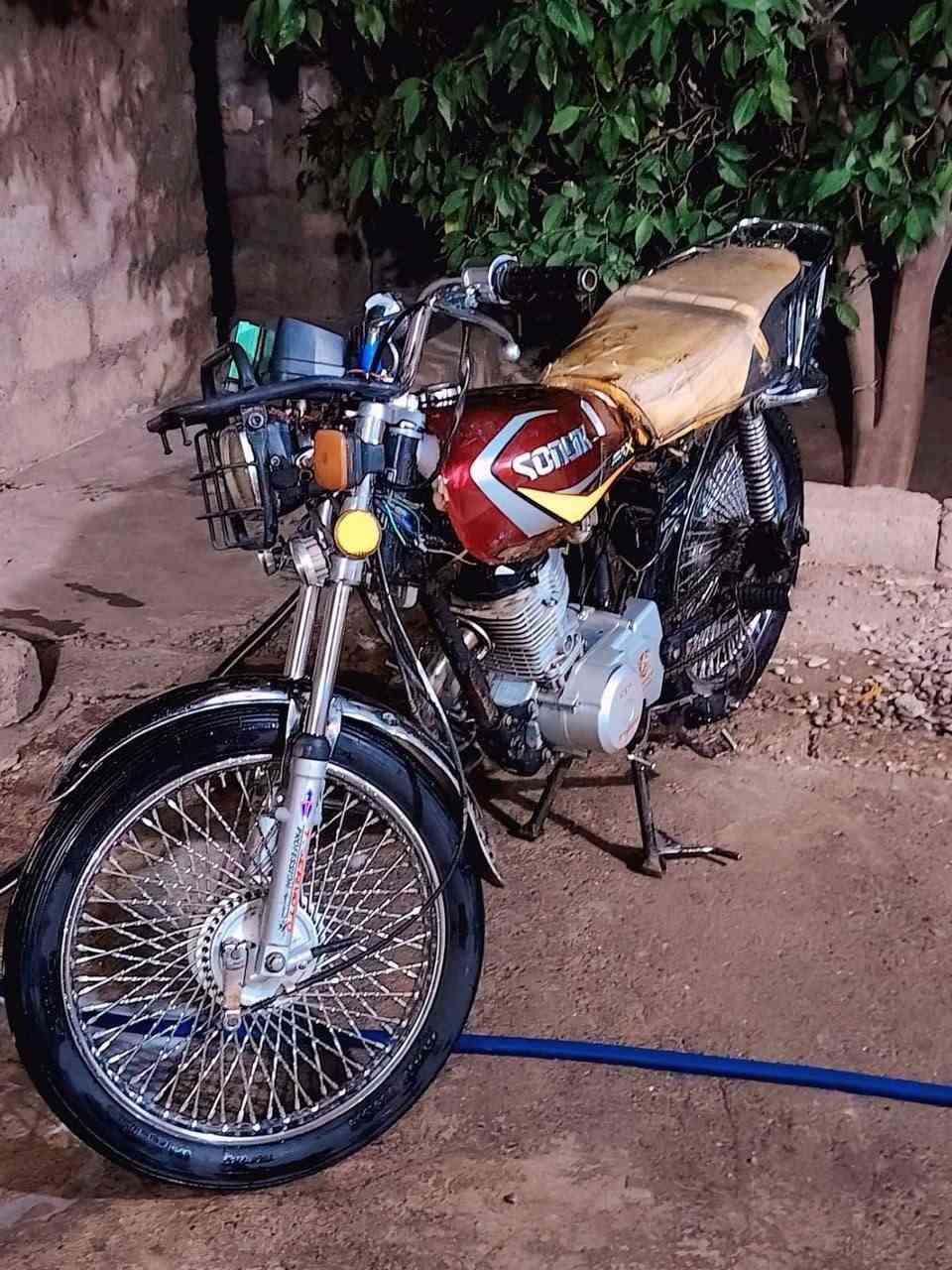 تايكر ٢١
محرك شرط  لا صرف ولا بخار نشاط فول كهربايات يعوزو ضفيره دبلات شغاله ما بي نقص سعر ٢٧٥قفلومو شراي لا تتعبني  مكاني الشركاط  شراي اتصل. ***********✅✅
