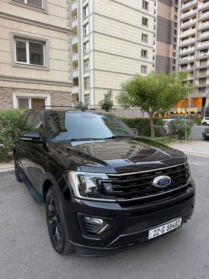 Ford Expedition Limited Max
اكسبيديشن ليمتد ماكس
موديل 2021
فووول فووول
نظافة و مواصفات مبين من الصور
سيارة جديده جداً نظافة %100 
كير و محرك و اكسل كلها كفالة و ما مفتوح على الوضع شركة 
صيانتها كله من شركة قاصد ( وصولات موجوده)
حادث كلش خفيف باب و جاملغ صبغ بدون اي ملاحظه
ماشية 94 ميل

سعر 265 
***********
