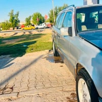 E230 ستيشن • محرك بلاد • بدون حادث