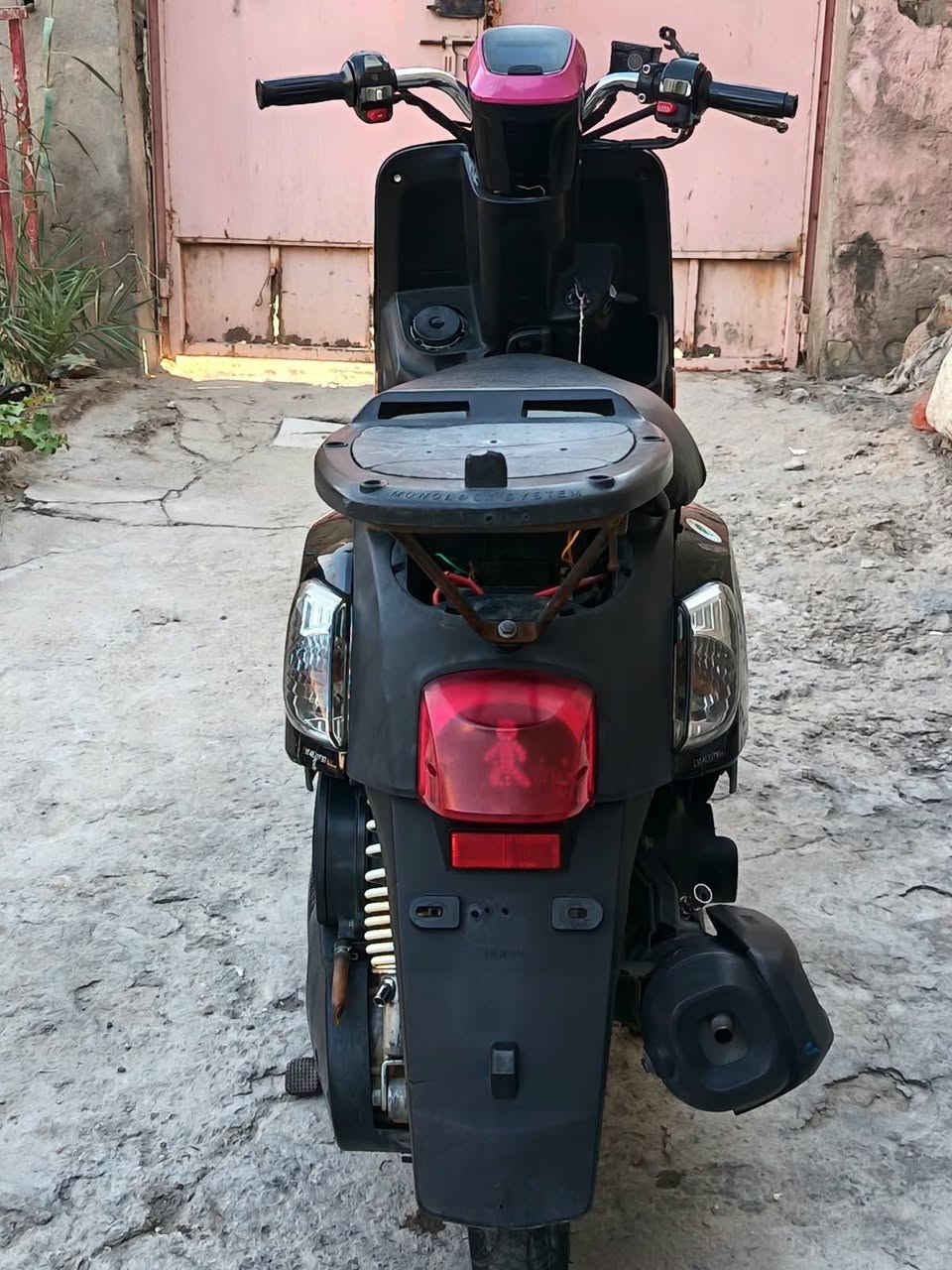 بوليس • كفالة • ٢٠١٣