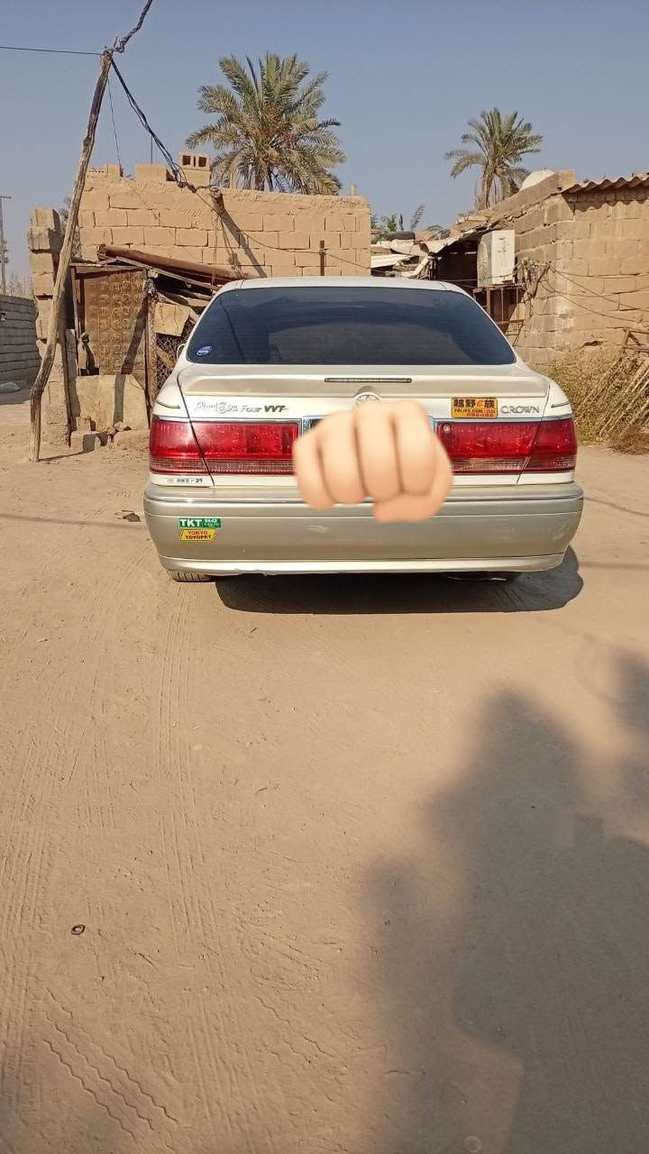 تويوتا كرستة • ورقة • ابو الخصيب