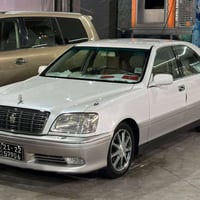 كراون VVTi • نظيفة • بلا عيوب