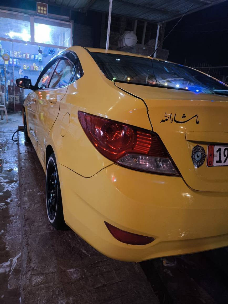 السلام عليكم للبيع
هونداي اكسنت موديل 12خليجي مكفوله من تبديل وضربه محرك وكير جدد 1600 تبريد ثلج منضومه جديده منضومه زنون فوول 
دواخل بلكارتون تخم تاير جديد سياره جاهزة للشارع صبغه جديده بوجهك برغي نقص ماكو مال جناي رقم كربلاء انكليزي بأسمنا تحويل شرط ثاني يوم 
مكاني ديوانيه قضاء الشامية 
سعرهه 88$
***********
