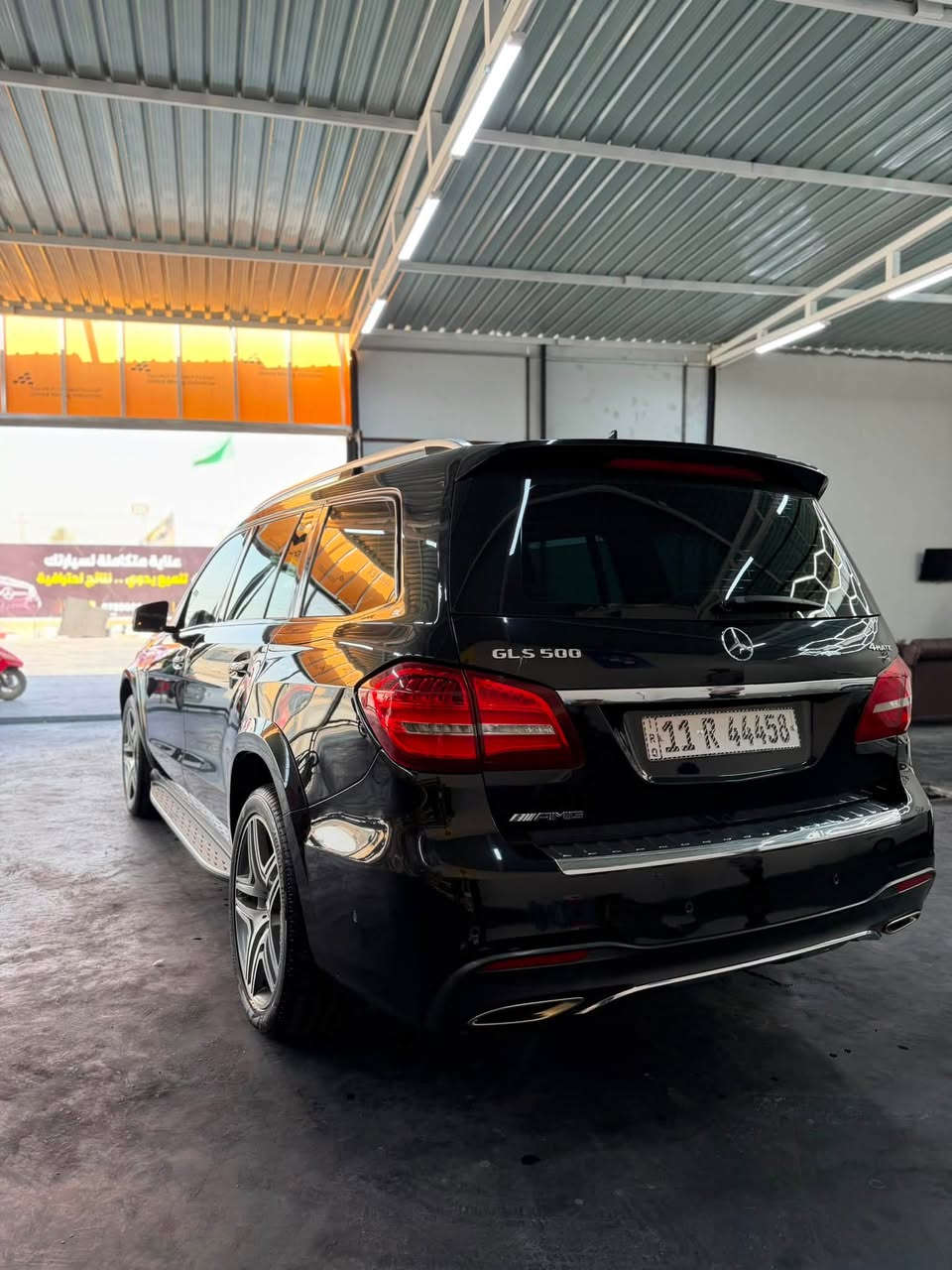 مارسدس gls/500/٢٠١٨
فور متك V8 توين تيربو ✈️ 
رقم بغداد باسمي 
ماشيه ١٣٥
خليجي كفاله من كلشي 
فول مواصفات 
بنوراما
كشنات جلد 
خمس بصمات
بردات خلفيه
جنطه شفط
رادارات ٣٦٠
كامرات ٣٦٠ درجه
وباقي لمواصفات مكاني بابل 
السعر ٤٢٥ وبيه مجال 

***********
***********
