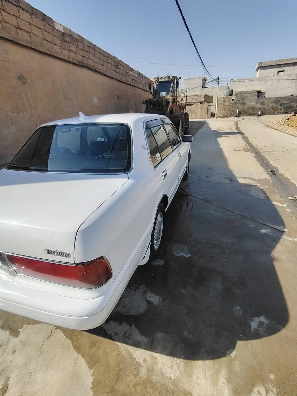 سلام عليكم سياره ارنب موديل 92 محرك 3000 رقم نينوه جديد بيه مكانات صبغ السعر 65 وبيه مجال  ويرهم مراوس باوبتره مكاني موصل رقم الهاتف  *********** ***********
