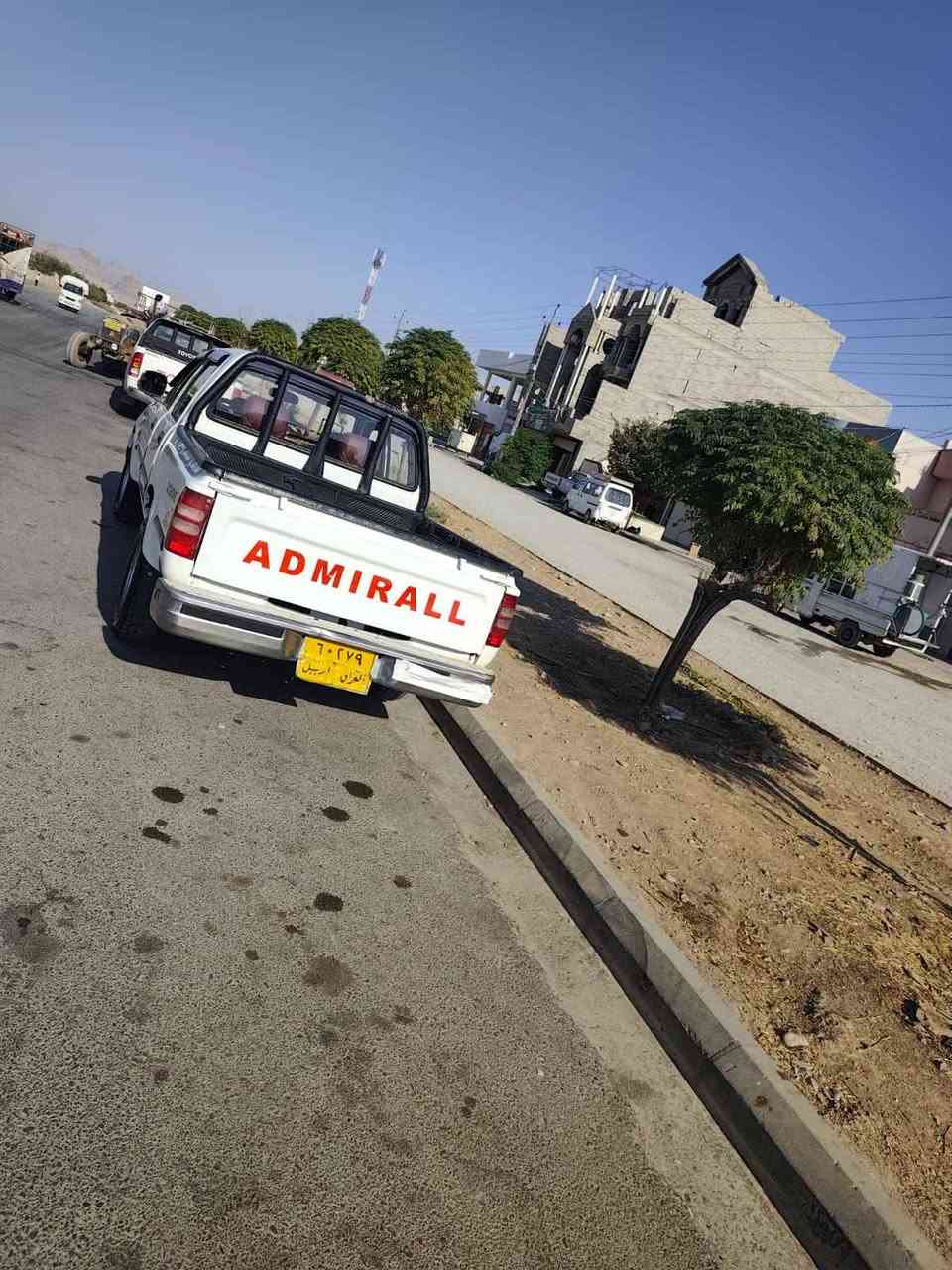 بيكاب أدميرال ٢٠٠٩ به خ 
ناو سور جام كا ره باي گير دريزو
بؤدى قولاب 
تايه ي لؤك 
هه زه ي تا زه يه 
گيرو مه كينه و اكسل به شه رت
ده عامي بؤ ده عامي به شه رت 
190 هه زار عه قيقي رؤيشتووه 
*********** رانية, السليمانية
