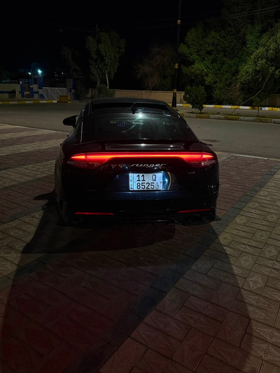 السلام عليكم 
للبيع او مراوس
 حسب القناعه
السعر 165
عنواني ناصريه
رقمي ***********

 – كياستينجر 2023الفخامة الكوريه جينسس 
🔹 الموديل: 2023 (آخر اصدار)
🔹 الفئة: GT-Line فول مواصفات 
🔹 المحرك: 2.5 تيربو – 4 سلندر  +عطاس تيربو
ماشيه 81
🔹 القوة: حوالي 300 حصان  
🔹 الرقم: بغداد  
🔹 الموقع: كربلاء المقدسة  

✨ المواصفات:  
✔ سقف بانوراما 
١_داخل جلد
٢_تشغيل عن بعد
٣_تثبيت سرعه +تحديد مسار 
٤_بصمة أبواب + تشغيل بصمة  
٥_تبريد ثنائي (دبل زون)  
٦_نظام Auto Hold  
٧_مرايا شفط + شاير  
٨_نظام ترحيب (إضاءة الأبواب + شاشات)  
٩_مقاعد جلد (حضن) كهرباء + تدفئة  
١٠ كاميرا خلفية + حساسات  
١١حساس أمطار  
١٢_شاشة كبيرة  
١٣_ رادار أمامي وخلفي  
١٤_شاحن لاسلكي  
١٥_رادار جانبي
١٦_تشغيل عن بعد
١٧_سايد بريد بصمة
١٨_خمس انضمة قيادة 
١٩_كشنات كهرباء السايق +الصدر
٢٠_شاشه كبيره ابل كار بلي +اندرويد اوتو
٢١_ويل ١٨ +فجوج برمبو
٢٢شاشه اعطال
٢٣_مثبت سرعه
٢٤_تحديد مسار
٢٥_سبايدر خلفي ابو اللد وي السكن والبريك
٢٦_نظام صوتي Harman Kardon – 15 سماعة  
كير at ٨سرعات رياضي
وهواي مواصفات بعد مذاكرها

السياره جاهزه كير مكينه صدر حداديه امامي خلفي تبريد ثلج كله كامل

الحادث موضح بلصور+السونار 
جاملغ صبغ وبنيد تبديل+ جاملغ خلفي صبغ
