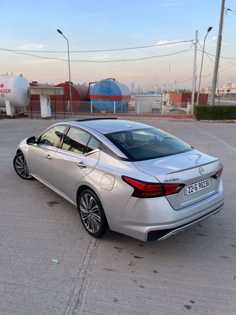 Nissan altima 2023 SL fulll
سه يارەکە تەنها بونيت و چە ملخ بوياخە ، ٦٠ هەزار مايل رؤشتوە

رەقەم موبايل:***********

سحری ئەم سەيارەيە ١٧٥ وەرەقە
