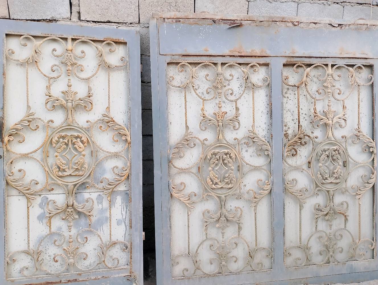 باب خارجي • قفل • البصرة