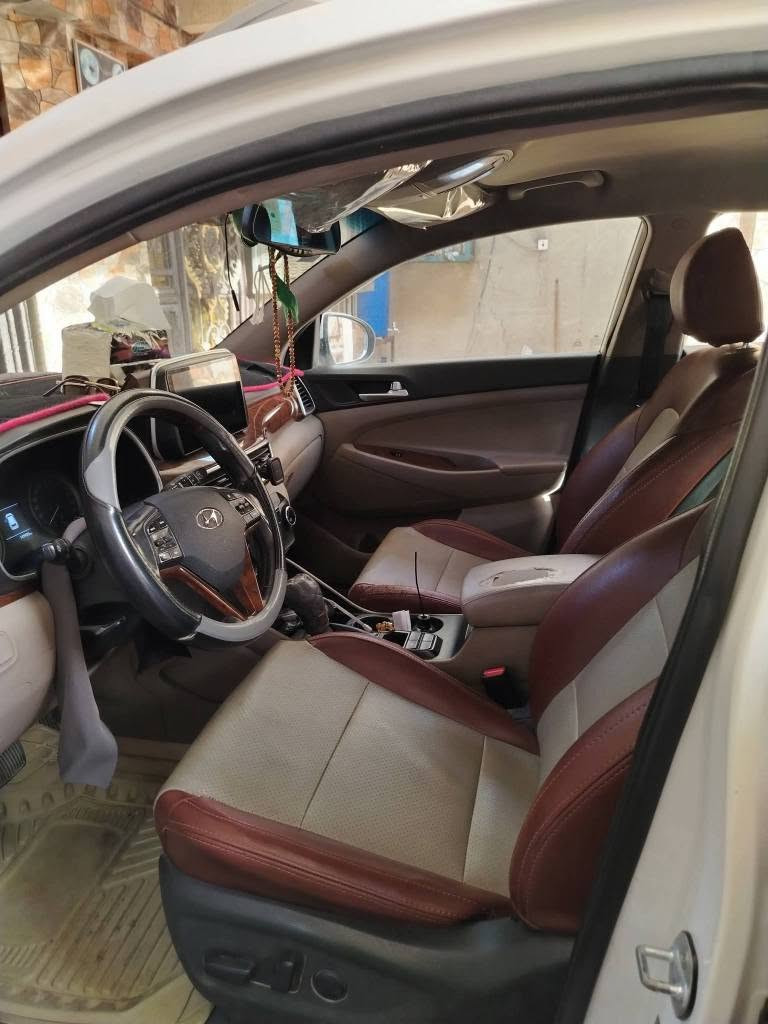 توكسان 2019 رقم بغداد ب اسمي خليجية بيه صبغ موضح بالسونار  وناشر سونار  مكان السياره بغداد سعره 148 وبيه مجال شي بسيط 

***********واتساب فقط
😂الرقم الثاني***********. بغداد, العراق
