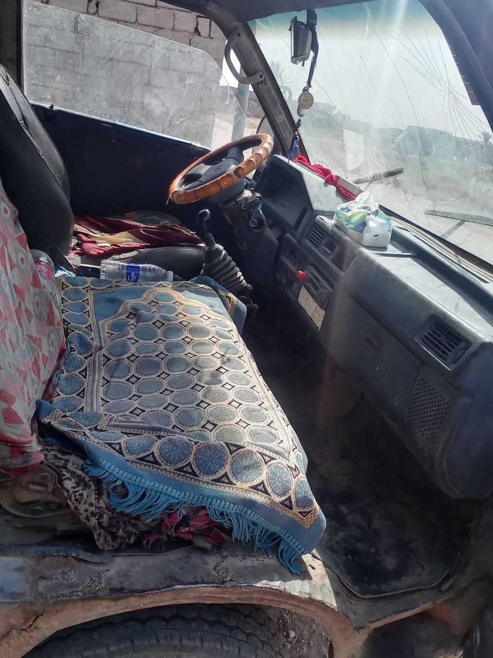 وبهسلام عليكم مرني خصت الكروب عندي كيه هونداي محرك وكير بيها مال كيه بنكو مشروطات ما مطلوبه لو الف شرط تحويل مباشر مكاني الكرمه ريدها مراوس فقط شعندك نزل مراوس فقط  ***********رقمي بيه واتساب
