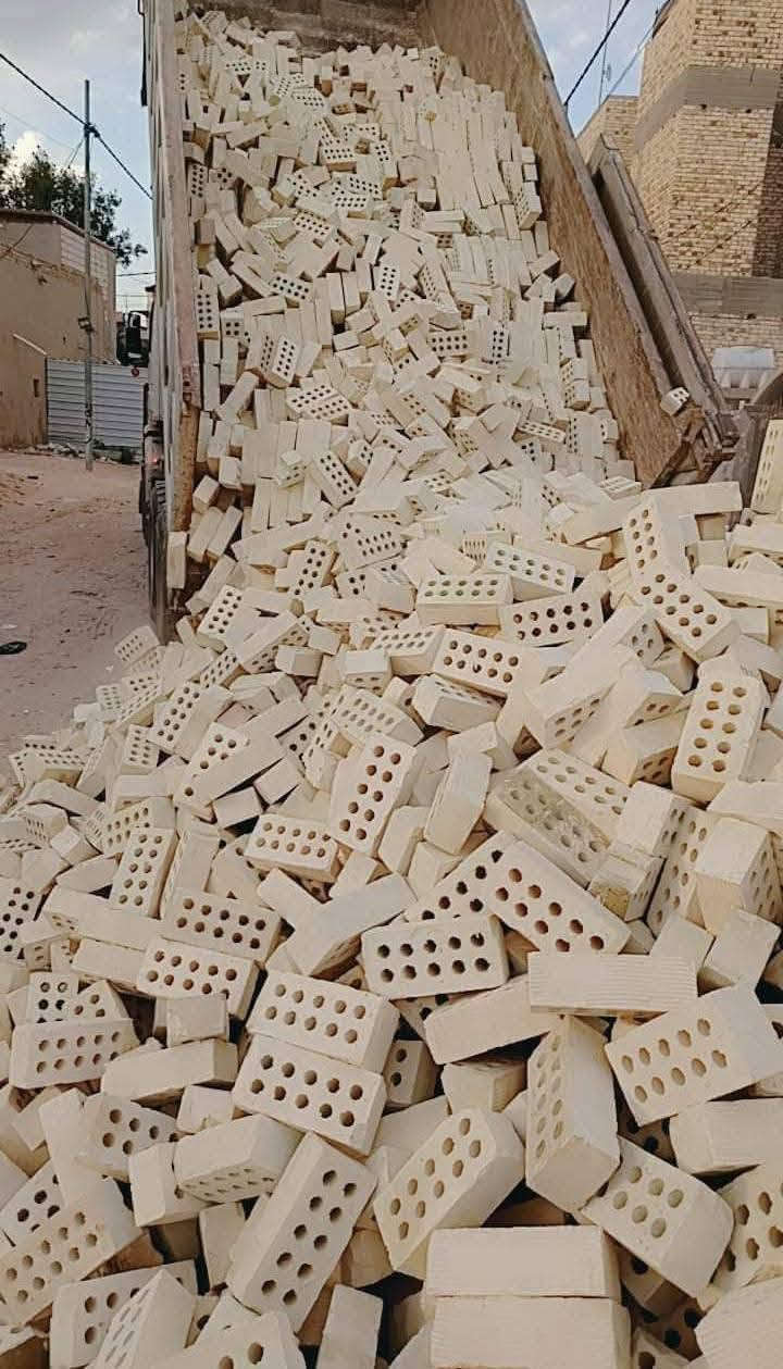 الاستفسار الاتصال على الارقام
***********   واتساب ***********
السلام عليكم طابوق معامل النهروان طابوكه متميزه وجيدا جداً طابوق قوه بياض ركن شرط مكلاب خاليه من الاملاح مفحوصه من قبل التنميه شرط المكلاب عدد التك 4000 و200 طابوكه شرط مكلاب وعدد السكس8000 و300 طابوكه شرط المكلاب لسنا الوحيدين لاكن لنا الامتياز
