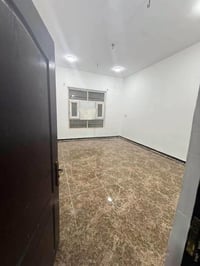 ام الخيل شارع المسبح • ٢٠٠م • غرفتين نوم