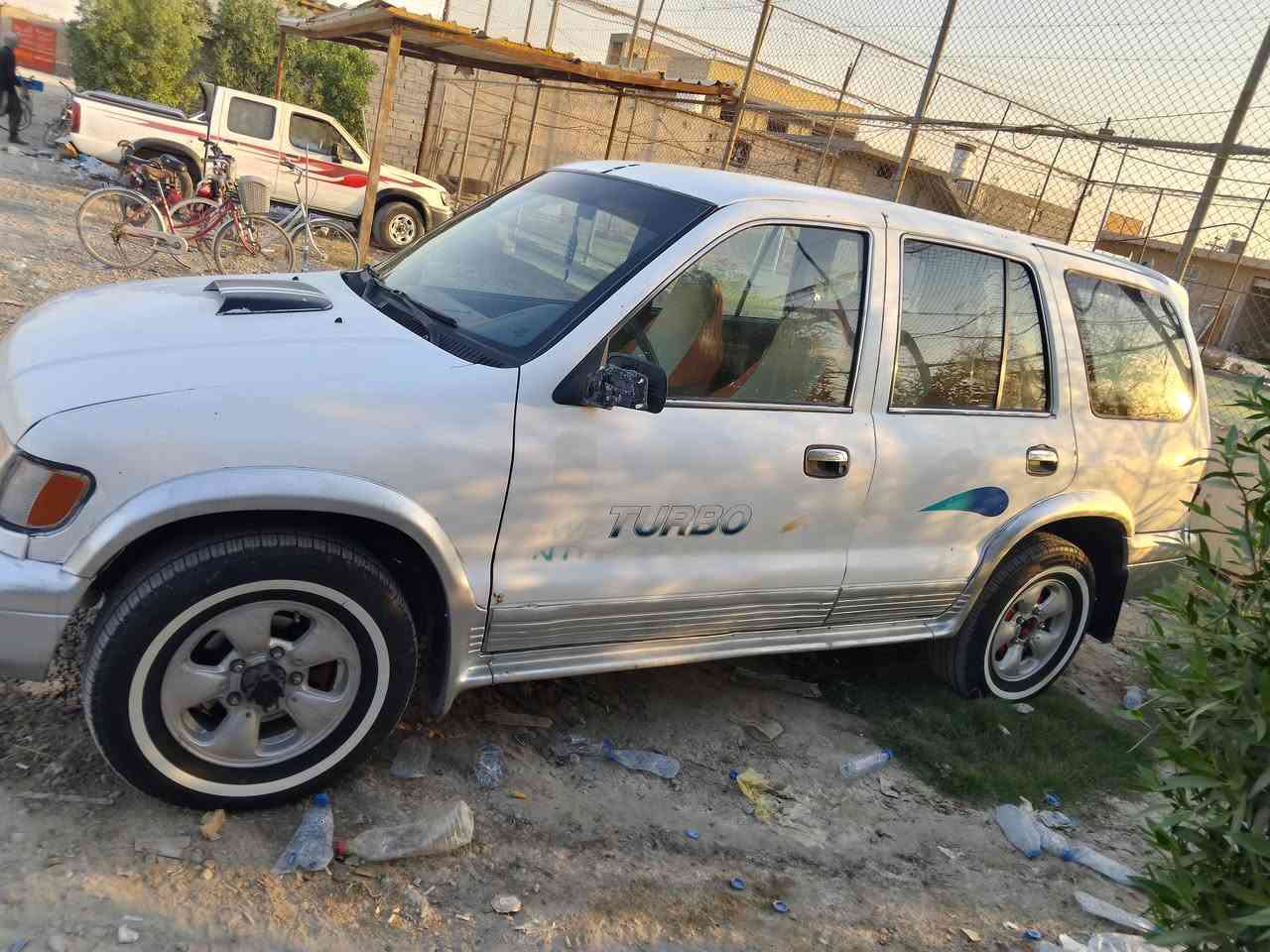 السلام عليكم سبورتج للبيع موديل ٩٦مكينه وكير ونجي ٢٠٠٠سته تخم تاير  تبريد شغال لايت زنون مكاني بابل *********** السعر ٣٥ وبيها مجال بسيط
