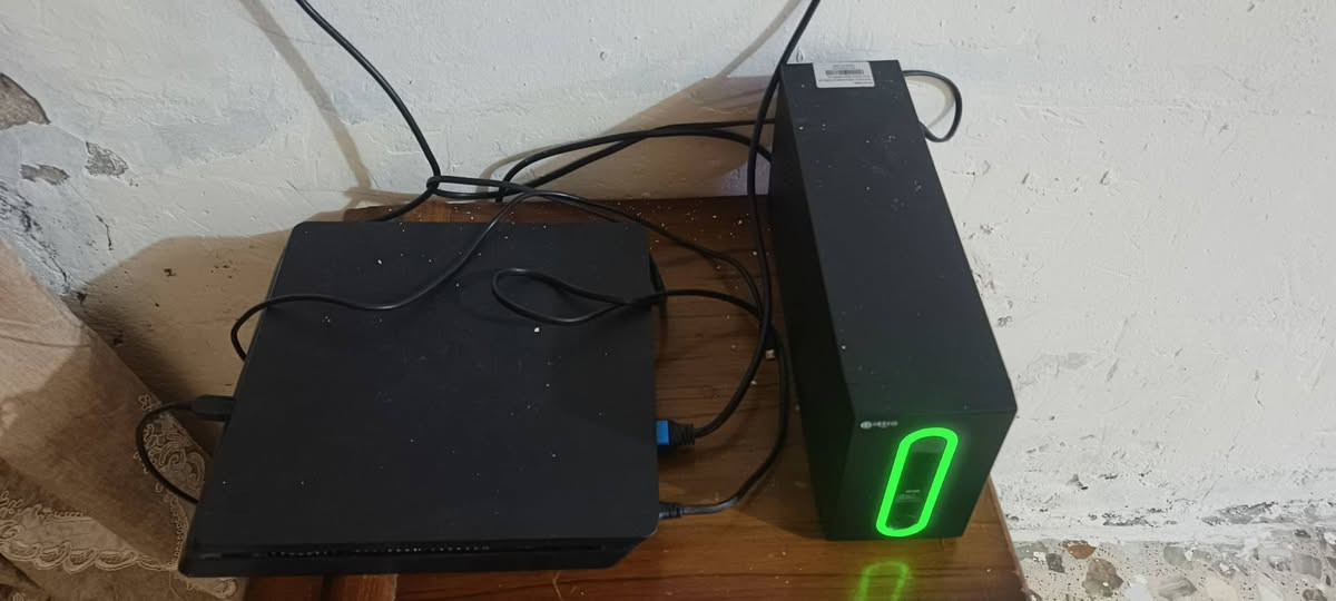بلي ٤ مهكر نظام ١١ مفتوح مبدل يوسبي واحد تيرا ويا جوستكين ويوبيس ٨٥٠ مكاني الحسينيه الراشديه السعر ٣٠٠ وبي مجال قليل 
***********
