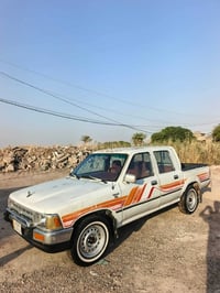 بيك اب • موديل ٩٣ • ما بيها صبغ