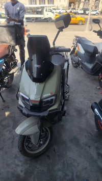دراجة شحن الصاعقه استعمال قليل كلش  07711476742سعر 950 و بيها مجال عنو...