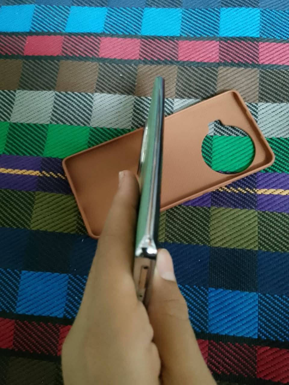 السلام عليكم تلفون نظيفTECNO SPARK 20 Pro+ذاكرتي 256 راما 8 + 8 اغاني تلفون جديد بكون بغداد العماري رقم الهاتف770 094 7624 سعره 225 اوبي مجال

نص مكتوب في الصور:
- هاتي -> HiOS Based on Android V13.6.0 الطراز TECNO KJ7 اسم الجهاز TECNO SPARK 20 Pro+ وحدة المعالجة المركزية Helio G99 Ultimate إصدار Android 14 الكاميرا الخلفية 108M TRIPLE Camera الكاميرا الأمامية 32M ROM 256.00 GB RAM 8.00 GB+ 8.00 GB 8 GB قابلة للتوسيع الشاشة 1080X2436 البطارية 5000mAh