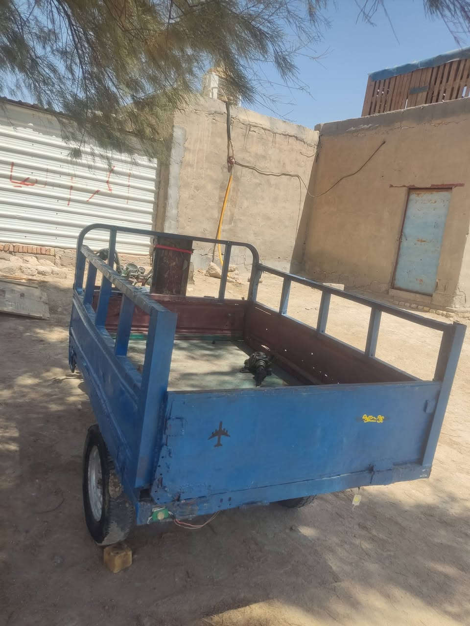 السلام عليكم ستوته ادوات للبيع كلشي شقال بيها بس كير بوكس  خربان اله شرك المحرك المكان البصره الزريجي السعر ٤٥٠.بيه مجال رقم*********** صاحبها اني مكلف بنشر
