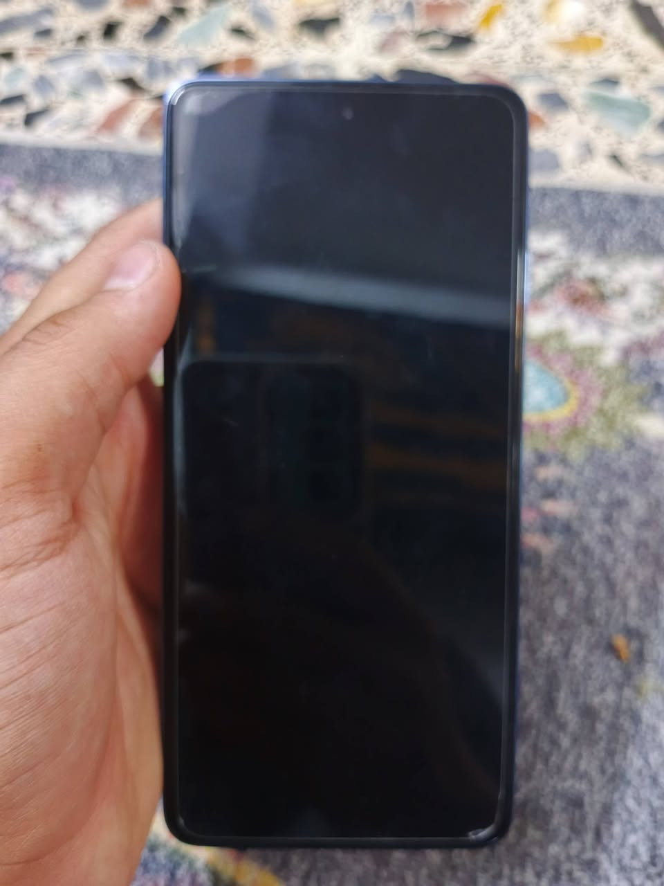 االسلام عليكم جهاز تكنو كامون 20 جهاز نضيف بدون ملحقات فقط بي طبع شاشه بس ما مأثر عل جهاز لمس أو وما مبين ذاكرة 256 رام 8+5 البطاريه 5000 الكامرة الخلفيه 65mb والاماميه 32mb ,المعالج g99 60فريم ببجي الشاشه 120hr السعر 100 الف الاتصال ***********
