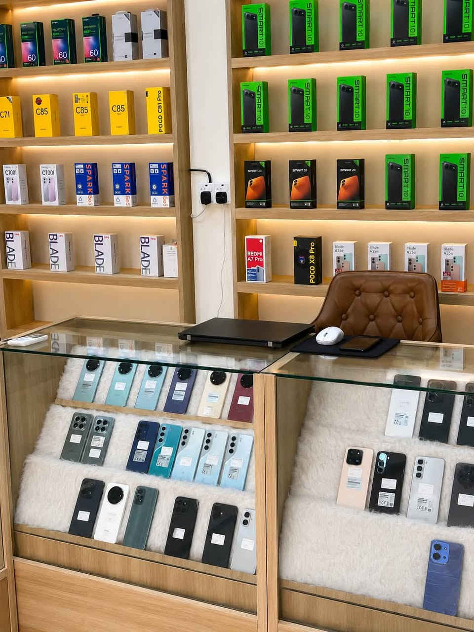 � تــوفــر جــمــيــع أنــواع الأجــهــزة الــجــديــدة 🔥📱
💰 بأسعار الجملة
🔥 أسعار تنافسية ومميزة
📦 تشكيلة متنوعة من أحدث الأجهزة

📞 ***********
💬 متوفر واتساب

⭐ أسعار جملة… وجودة مضمونة
