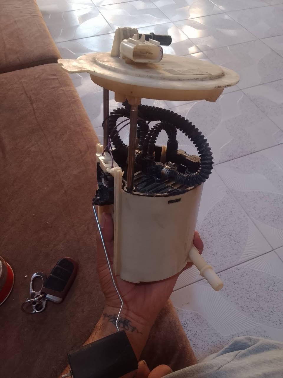 السلام عليكم عبوة كامله للبيع جيب وشد عنوان كركوك التواصل خاص وبخدمتكم

