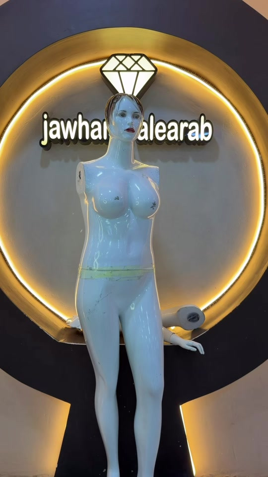 ملابس