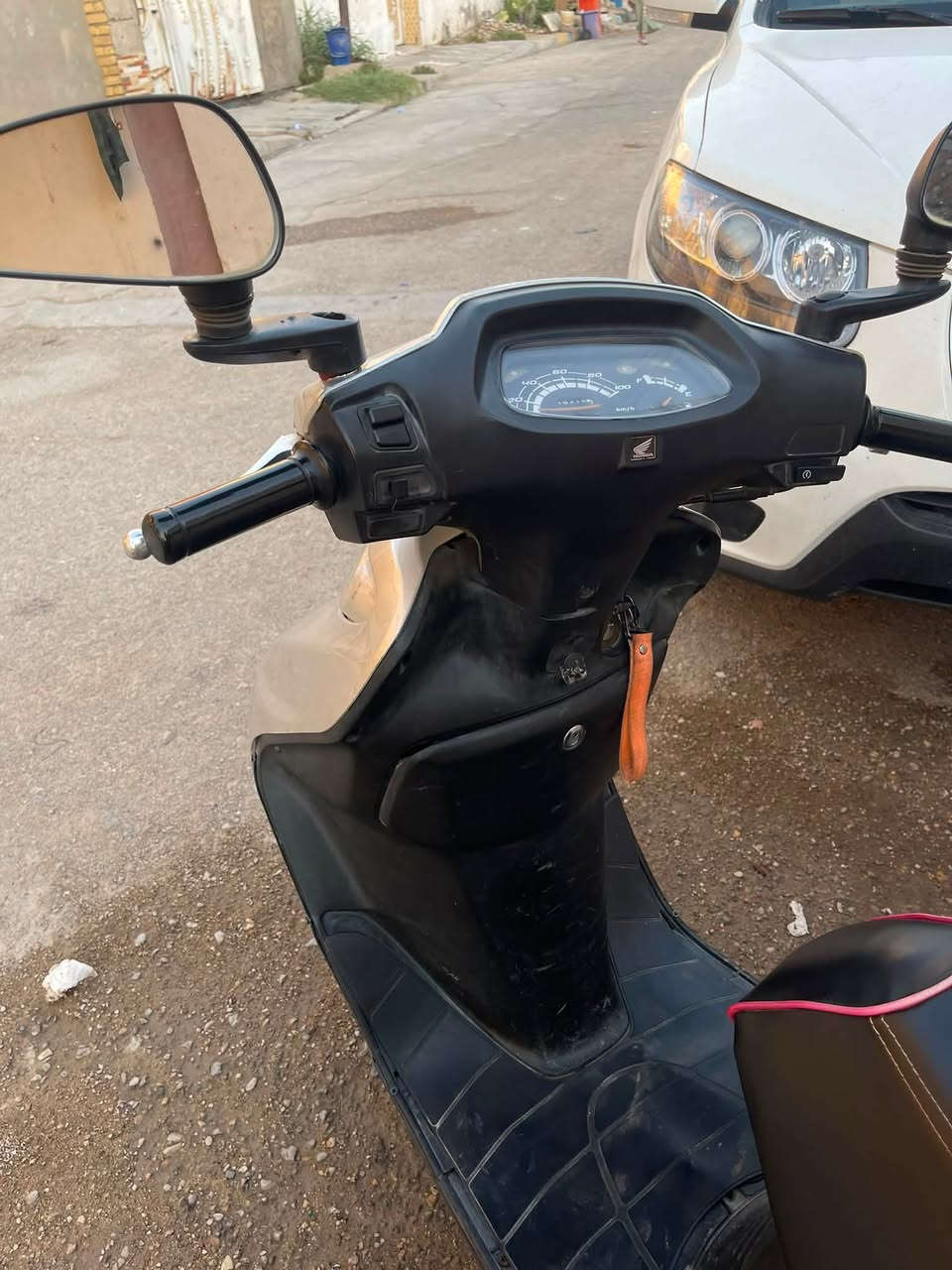 دراجه سبيسي للبيع أو مراوس بأربعه كير
السعر 550

رقم ***********

متواجد خاص 

عنوان

كوت الانوار قرب مستشفى الكرامه
