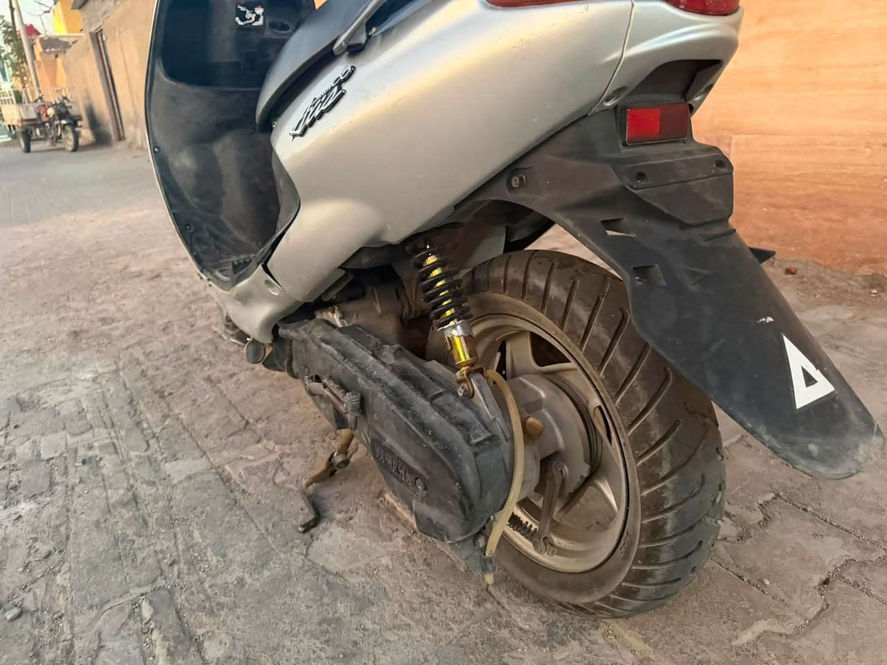 دراجه البيع دلفين***********
